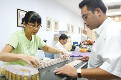 Sốt vàng: lỗi tại ai?