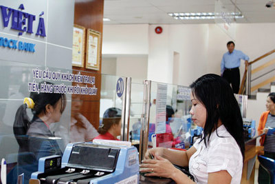Ngân hàng nhỏ chật vật tăng vốn