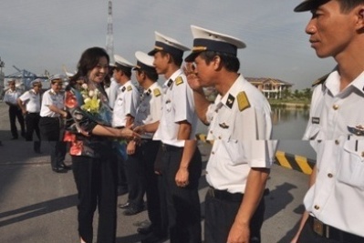 Đoàn công tác Bộ Tài chính thăm quân, dân Quần đảo Trường Sa