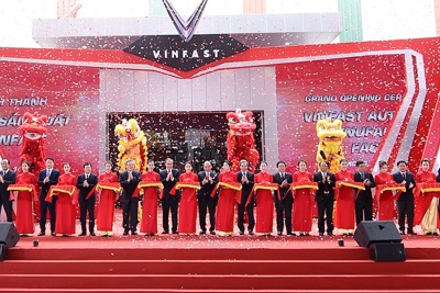 Vingroup chính thức khánh thành nhà máy ô tô VinFast