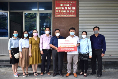 Kiến Á trao tặng tỉnh Phú Yên máy hỗ trợ xét nghiệm nhanh Covid-19 