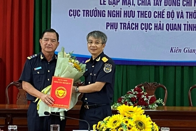 Công bố Quyết định cán bộ phụ trách Cục Hải quan tỉnh Kiên Giang