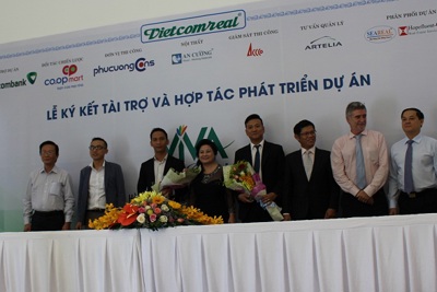 Vietcomrea ký kết tài trợ và hợp tác phát triển dự án Viva Riverside