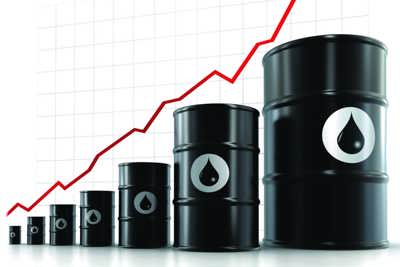 Giá dầu tăng 3 phiên liên tục, chốt tuần đầu năm tăng mạnh