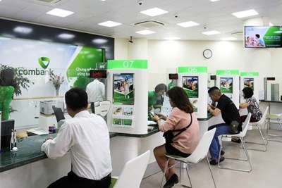 Triển vọng ngân hàng Việt đầu tiên lãi tỷ đô đang dần rõ