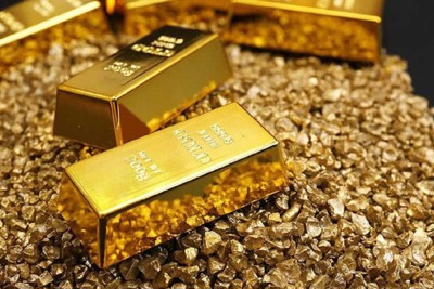 Bất ổn kinh tế thế giới kéo dài khiến giá vàng tiếp tục tăng