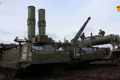 [Video] Quân đội Nga tập trận sử dụng các hệ thống phòng không S-300V4 mới