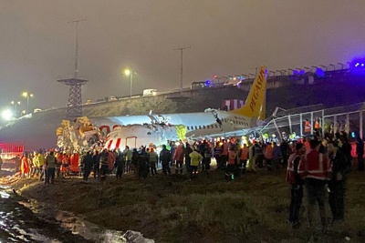 [Video] Nguyên nhân máy bay Thổ Nhĩ Kỳ vỡ nát 