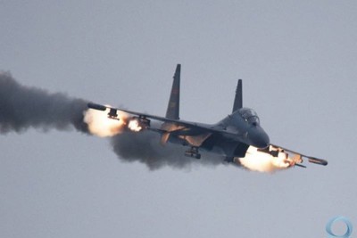 [Infographics] "Quái điểu" Su-35S Nga sẵn sàng đối đầu F-16 Thổ Nhĩ Kỳ tại Syria