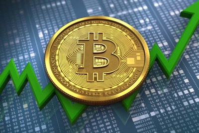Giá Bitcoin bất ngờ tăng vọt qua ngưỡng 5.000 USD