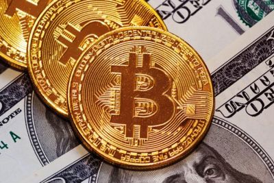 Tiền ảo toàn cầu hồi sinh theo Bitcoin