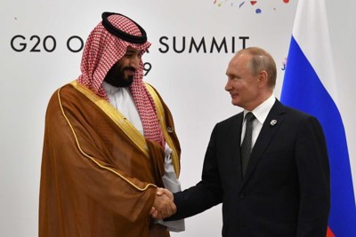 [Ảnh] Nga buộc Saudi Arabia phải đầu hàng trong thương chiến dầu mỏ