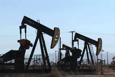 Giá dầu giảm khi nhà đầu tư manh nha lo sợ về kịch bản giá dầu sụp đổ 
