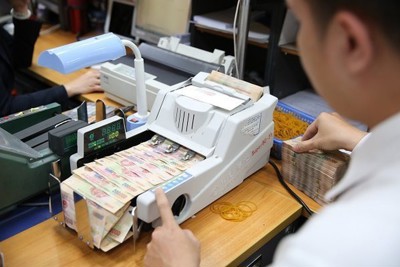 Nhân tố ảnh hưởng đến khả năng tiếp cận tín dụng của khách hàng cá nhân tại Agribank Trà Vinh