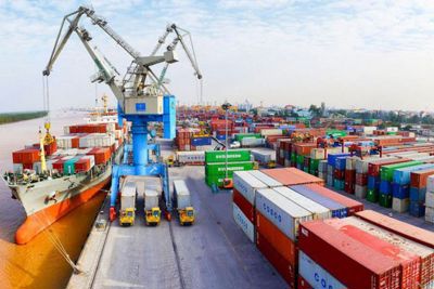Tổng trị giá xuất nhập khẩu hàng hóa 4 tháng đầu năm ước đạt 156,81 tỷ USD