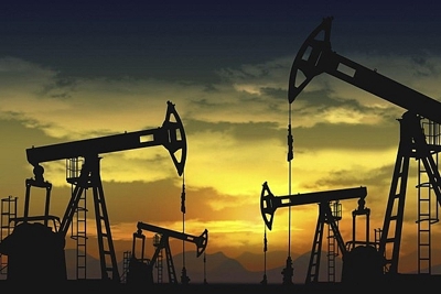Giá dầu thị trường thế giới đi xuống theo đà giảm trên Phố Wall