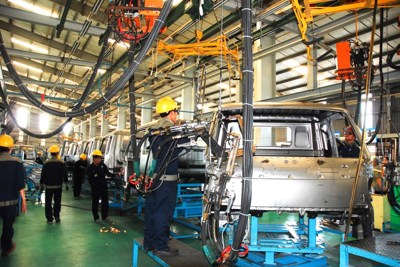 Sản xuất công nghiệp 5 tháng đầu năm tăng 9,9%