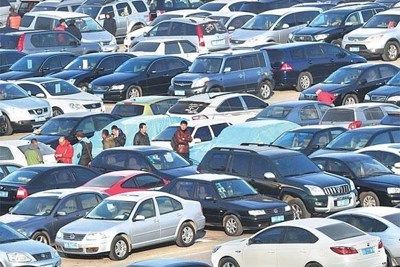 Thị trường ôtô Trung Quốc giảm 11 tháng liên tiếp