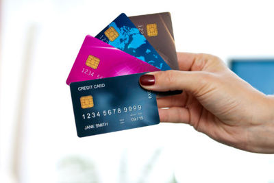 Ví thẻ tín dụng như “con dao hai lưỡi”, sử dụng thế nào để hiệu quả?