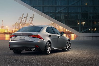 [Video] Lexus IS 202 trình làng, cạnh tranh cùng Mercedes C-class tại Việt Nam 