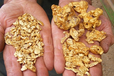 Doanh nghiệp có vốn đầu tư nước ngoài làm thủ tục nhập khẩu vàng nguyên liệu sẽ thuận lợi hơn