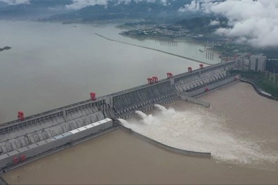 [Video] Đỉnh lũ đầu tiên ở Dương Tử, đập Tam Hiệp có dòng chảy 53.000 m3/s