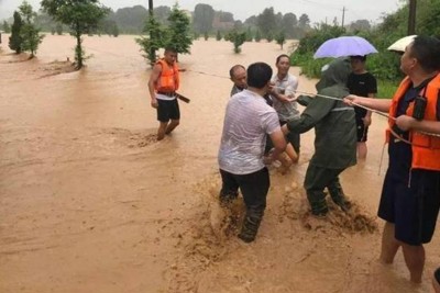 [Video] Mưa lớn gây lũ lụt trên diện rộng tại Trung Quốc