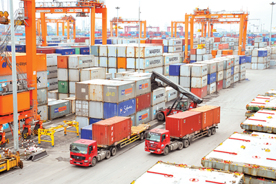 6 tháng đầu năm - Hàng hóa nhập khẩu giảm 8,6%