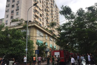 [Video] Hà Nội: Cháy lớn tại chung cư 17 tầng ở Nam Trung Yên