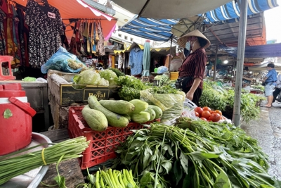 TP. Hồ Chí Minh cho phép một số chợ truyền thống bị phong tỏa bán lại một số mặt hàng
