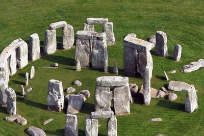 [Video] Tìm ra bí ẩn hàng nghìn năm của bãi đá nổi tiếng nhất nước Anh 