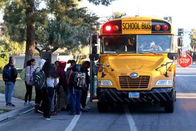 [Video] Hệ thống điện tử giúp tránh bỏ quên học sinh trên xe buýt ở Mỹ