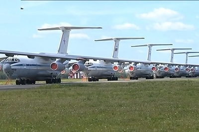 [Video] Nga điều hàng loạt máy bay vận tải quân sự tham gia chữa cháy rừng