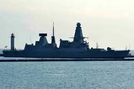 [Video] “Sốt” video tàu Iran rượt đuổi chiến hạm Anh trên Eo biển Hormuz 