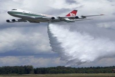 [Video] Xem "siêu máy bay chữa cháy" Boeing 747 dập lửa ở Amazon
