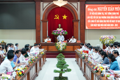 Thủ tướng Nguyễn Xuân Phúc yêu cầu chủ động ứng phó với nguy cơ hạn, xâm nhập mặn