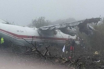 [Infographics] Máy bay An-12 Ukraine hết nhiên liệu buộc phải đáp khẩn cấp làm 5 người chết