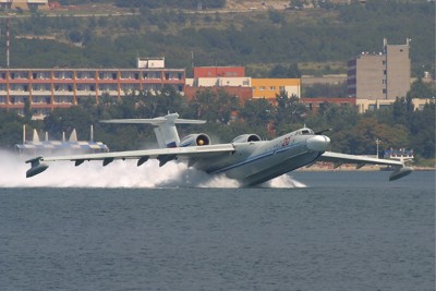 [Ảnh] Choáng ngợp trước siêu thủy phi cơ trọng lượng cất cánh... 1.000 tấn của Nga