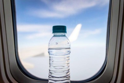 [Video] Tại sao hành khách bị hạn chế mang chất lỏng lên máy bay?