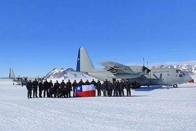 [Infographics] C-130 do Mỹ sản xuất bị rơi khi bay tới Nam Cực