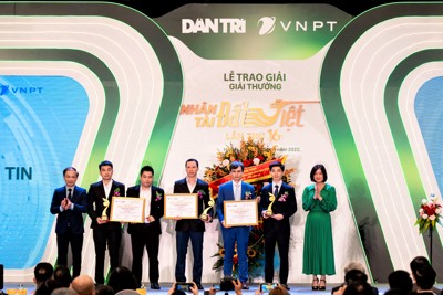 Vietcombank đồng hành cùng Giải thưởng Nhân tài Đất Việt
