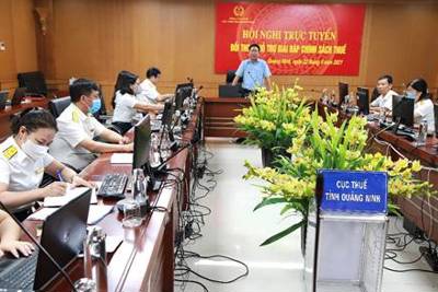 Cục Thuế Quảng Ninh đối thoại trực tuyến với người nộp thuế