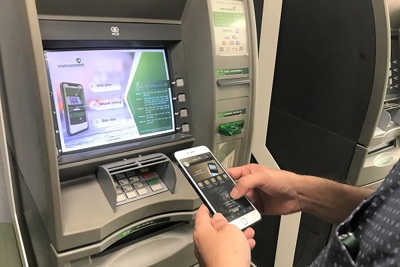 Rút tiền bằng mã QR trên ATM - Dịch vụ gia tăng trong chiến lược số hóa của Vietcombank
