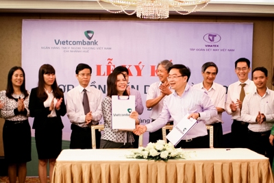 Vietcombank và Vinatex ký kết hợp tác tài trợ 