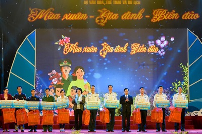 Vietcombank đồng hành cùng “Mùa xuân- Gia đình- Biển đảo”