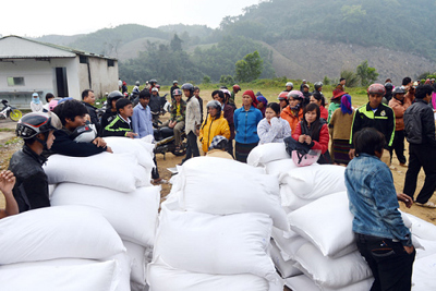 Xuất cấp 1.264,860 tấn gạo hỗ trợ nhân dân Nghệ An dịp Tết Nguyên đán