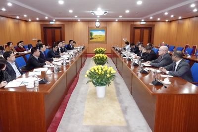 Thứ trưởng Trần Xuân Hà làm việc với Quyền trợ lý Bộ trưởng Tài chính Hoa Kỳ
