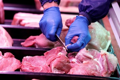 Giá thịt lợn vẫn neo ở mức cao