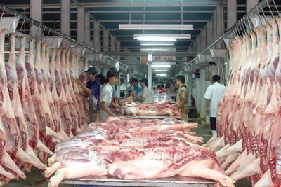 Siết chặt kiểm soát thịt heo trên thị trường