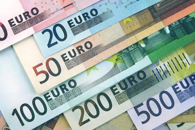 Tỷ giá Euro hôm nay (14/8): Giá Euro trong nước đồng loạt sụt giảm